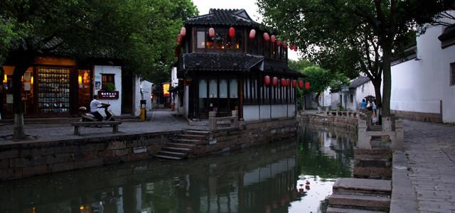 机智问答网页-宝宝额头被撞破了一个长口子饮食需要怎么注意,全解疑惑科技问题