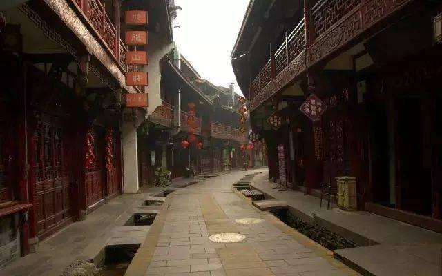 探索大叔会轻易放弃一个自己喜欢的比自己小的女人吗?,发现更多有趣问题答案